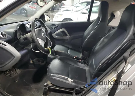 2013 Smart Fortwo Pure z USA, uszkodzony, nr VIN WMEEJ3BA0DK656463